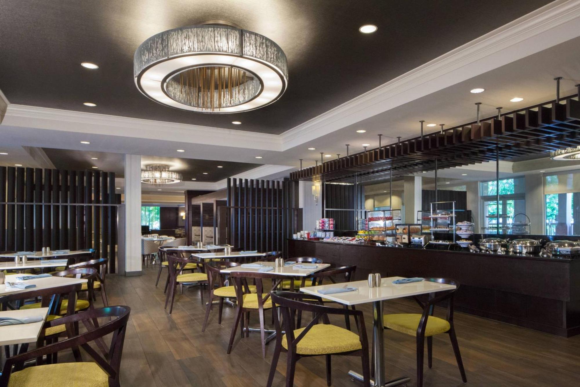 Dallas Marriott Suites Medical/Market Center Eksteriør billede