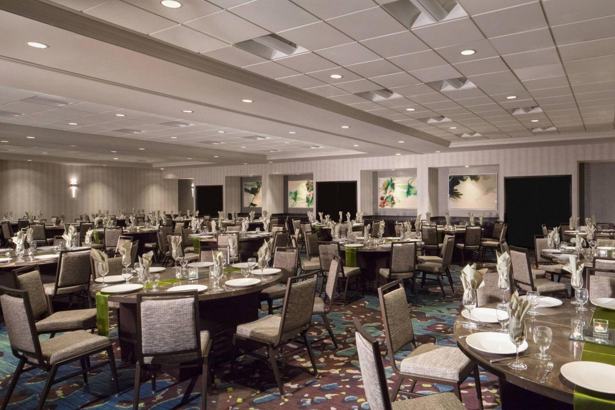 Dallas Marriott Suites Medical/Market Center Eksteriør billede