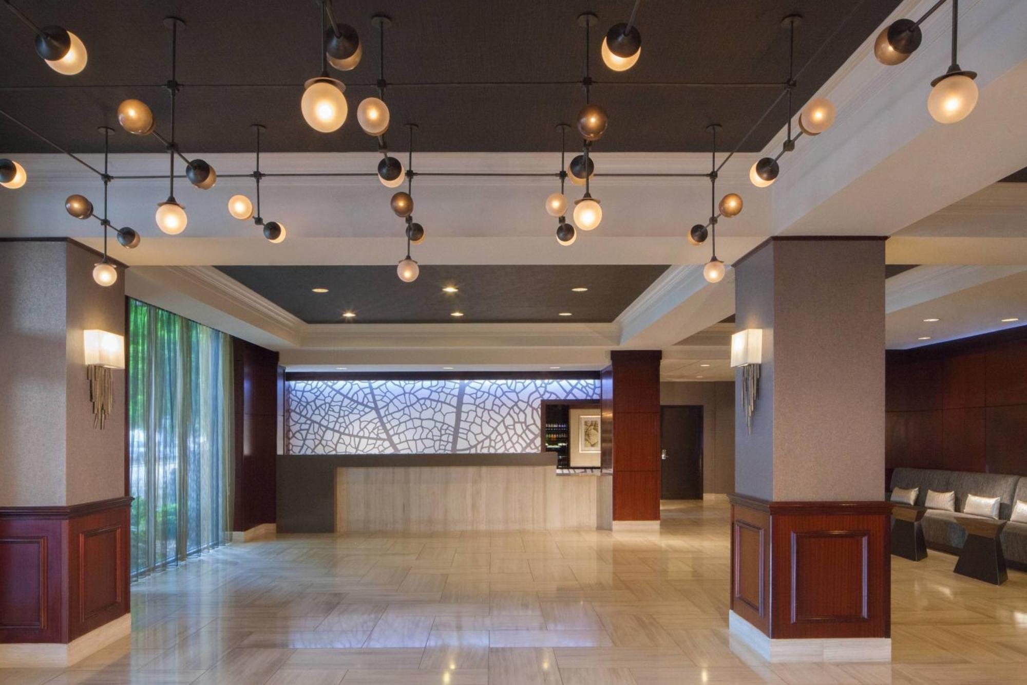 Dallas Marriott Suites Medical/Market Center Eksteriør billede