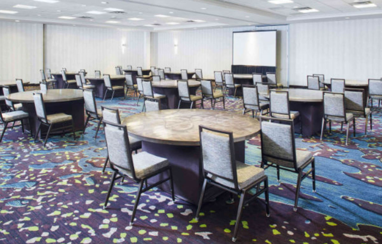 Dallas Marriott Suites Medical/Market Center Eksteriør billede